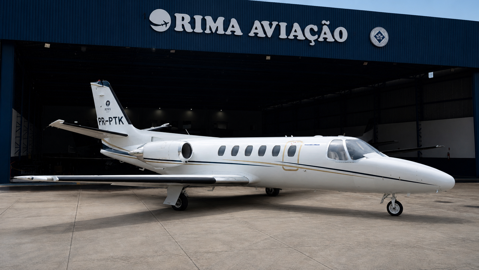Aeronave executiva RIMA